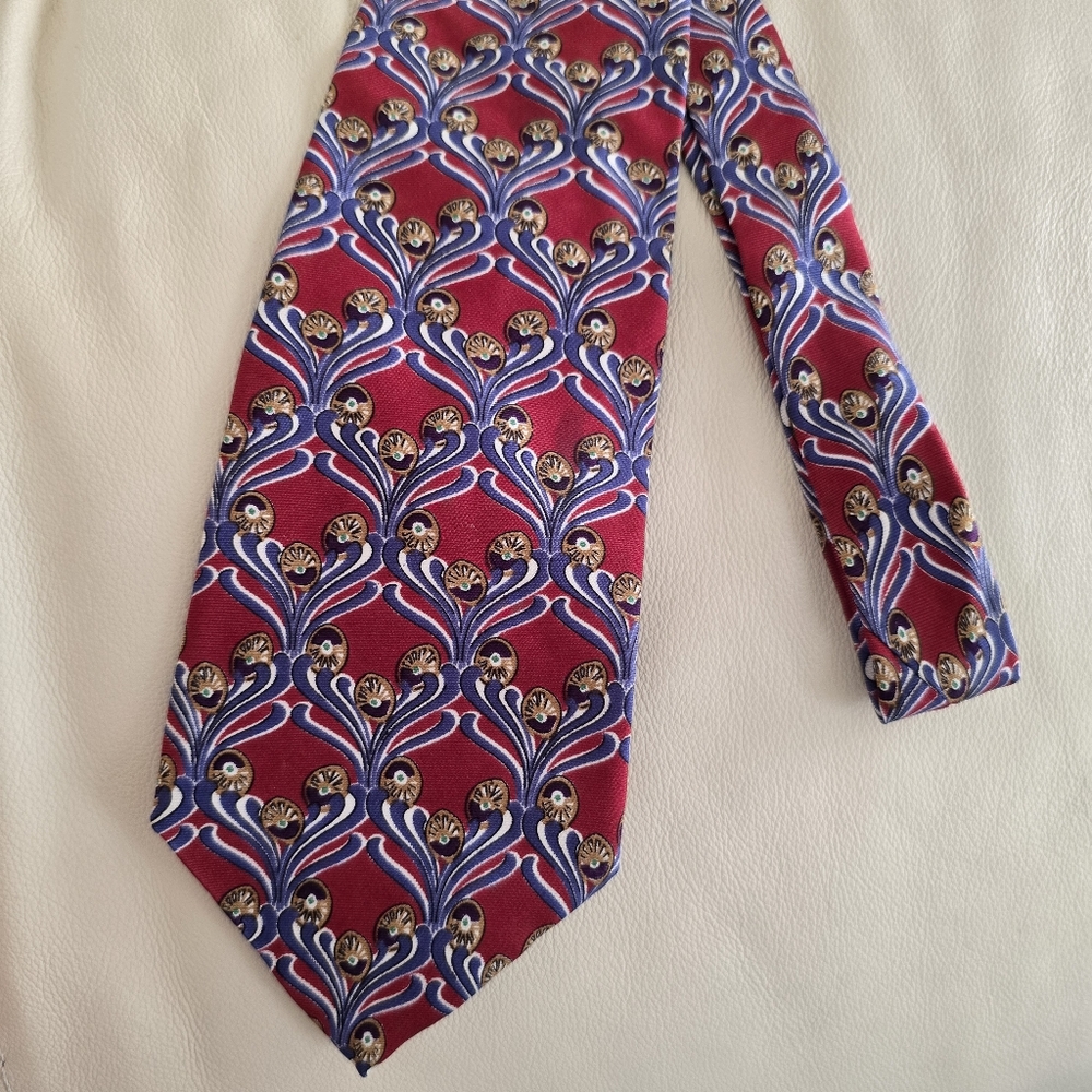 Christian Dior Monsieur Red and Blue Floral Luxury Silk Necktie Tie